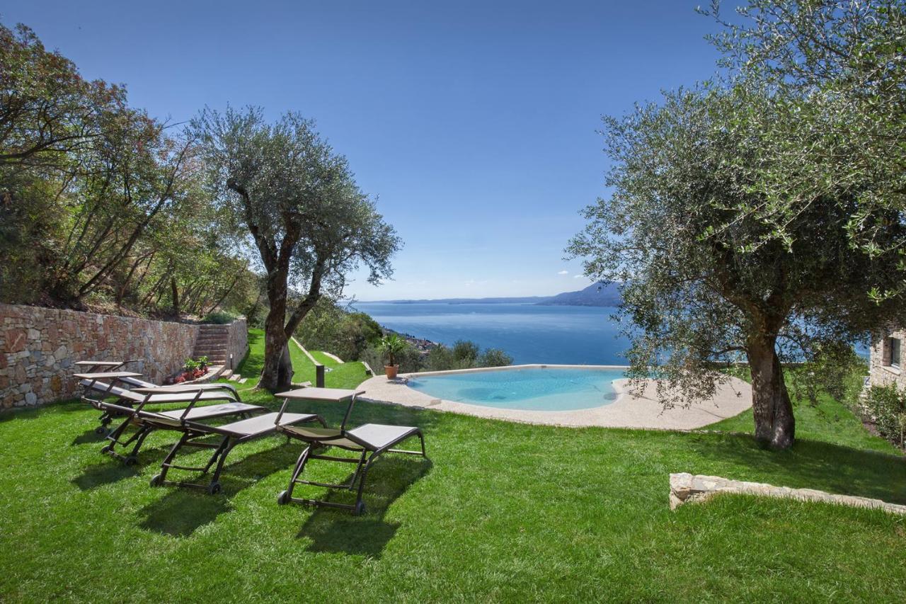 קסטלטו די ברנזונה Villa Divina - Apt Icona Con Piscina E Vista Lago מראה חיצוני תמונה